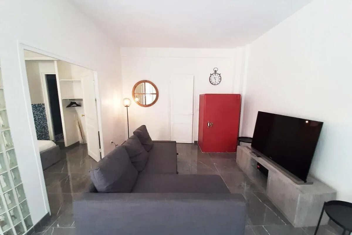 Sweet Apartment In Paris Montmartre 0*,