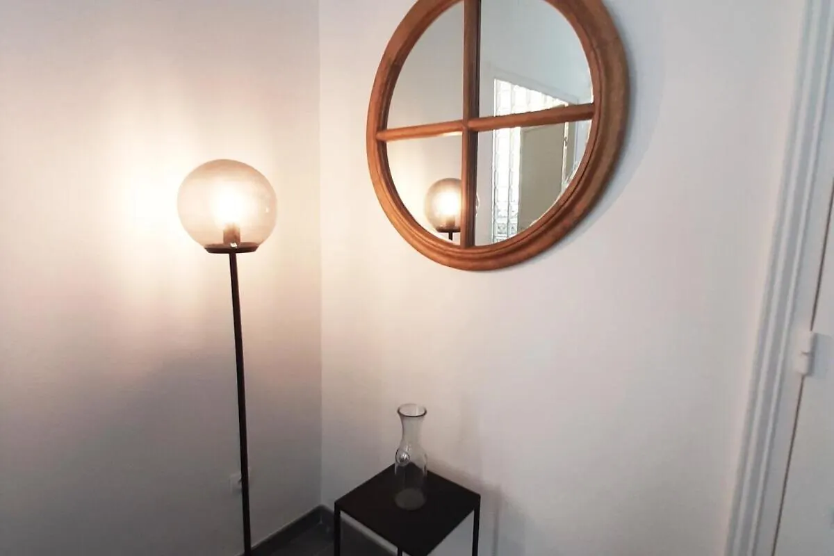 Sweet Apartment In Paris Montmartre Francia